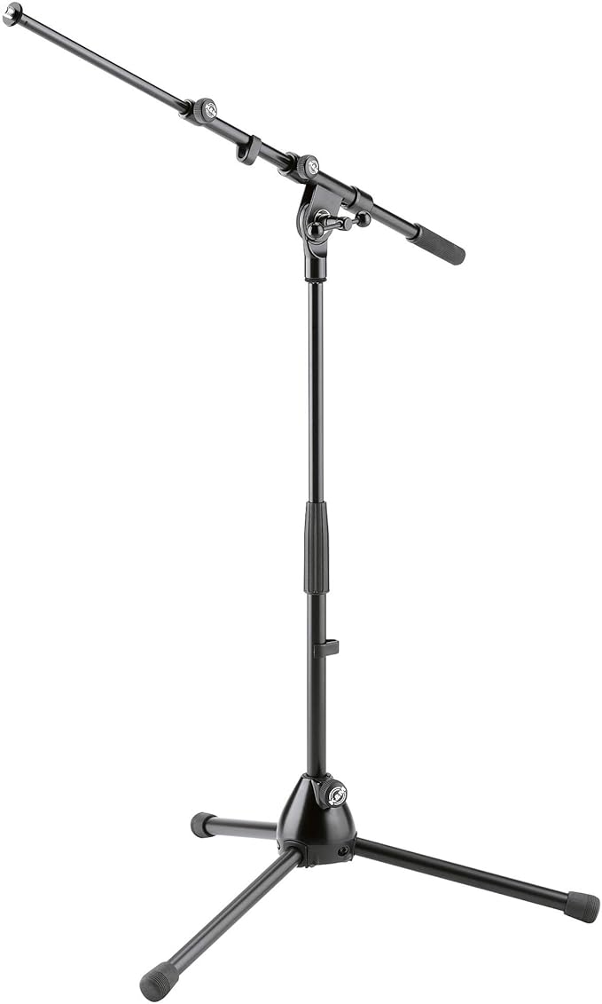 K&M 25900-500-55 atril microfono low profile negro