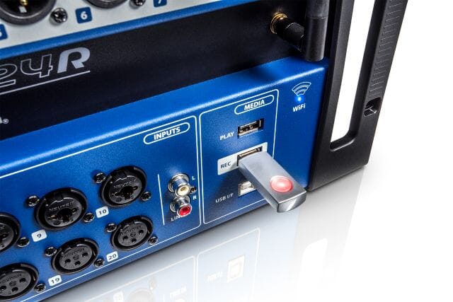Consola Digital Soundcraft UI24R Mixers/Consolas Soundcraft