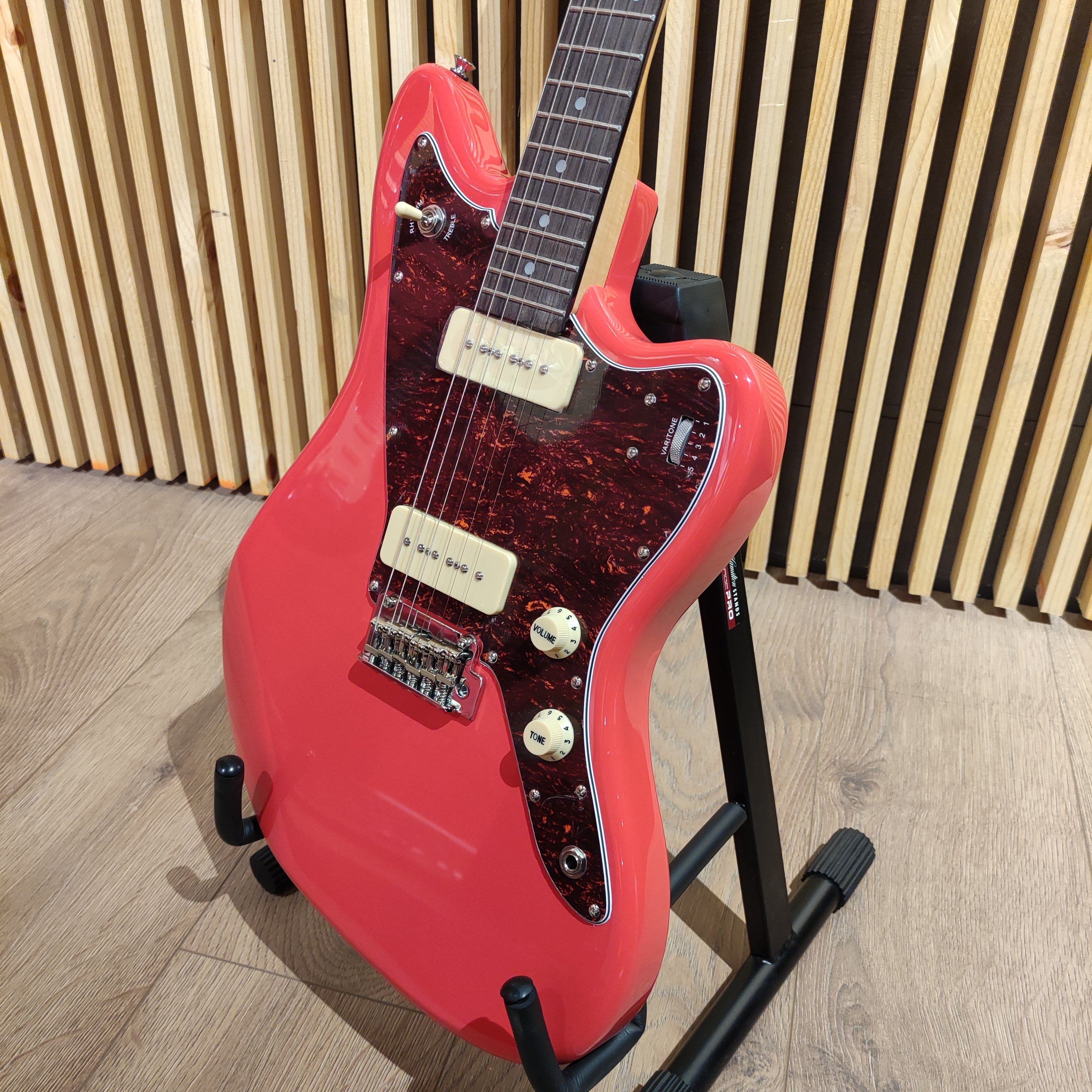 Tagima TW-61 Fiesta Red Guitarra Electrica Guitarras Eléctricas Tagima