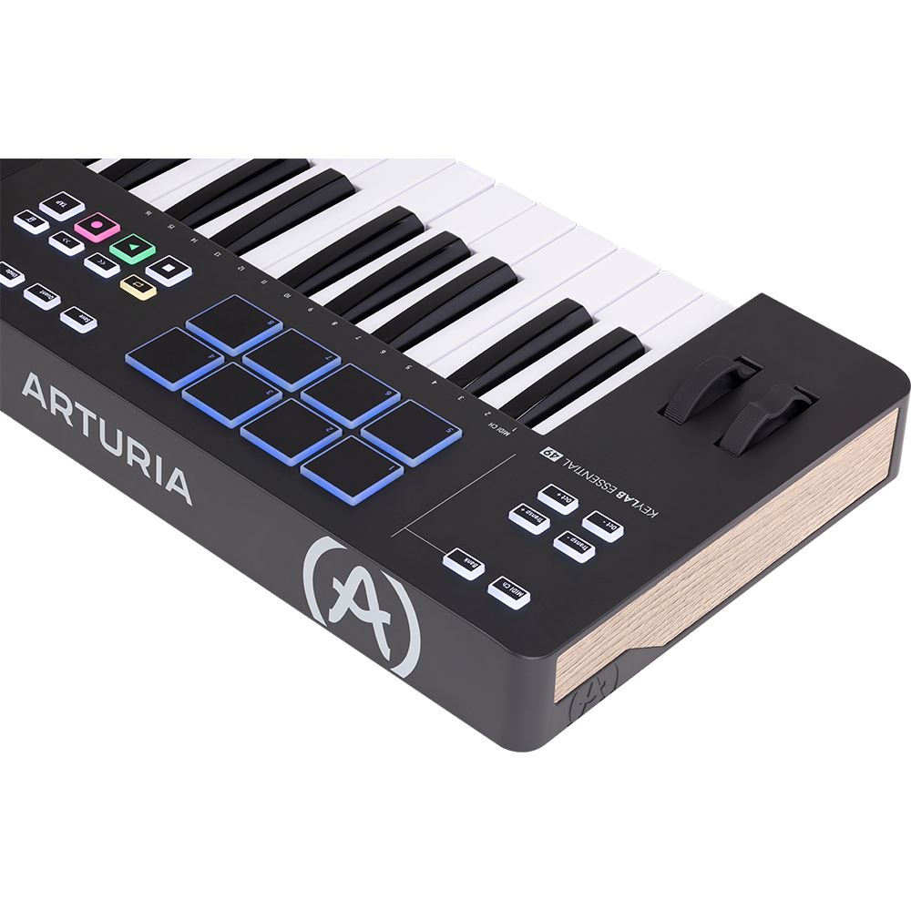 Arturia Keylab Essential 49 mk3 Black - Controlador MIDI Controladores USB/MIDI Arturia 