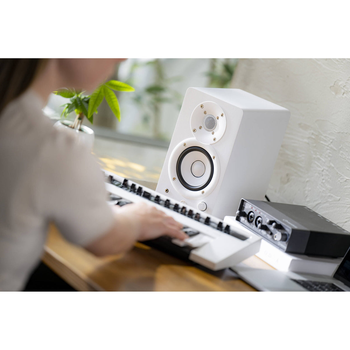 Yamaha HS3 Monitor de Estudio Activo 3.5" (Blanco) (Par) Monitores de Estudio YAMAHA 